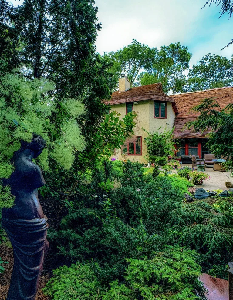 Minnesota Private Home by Huber & Associates - Photo 4