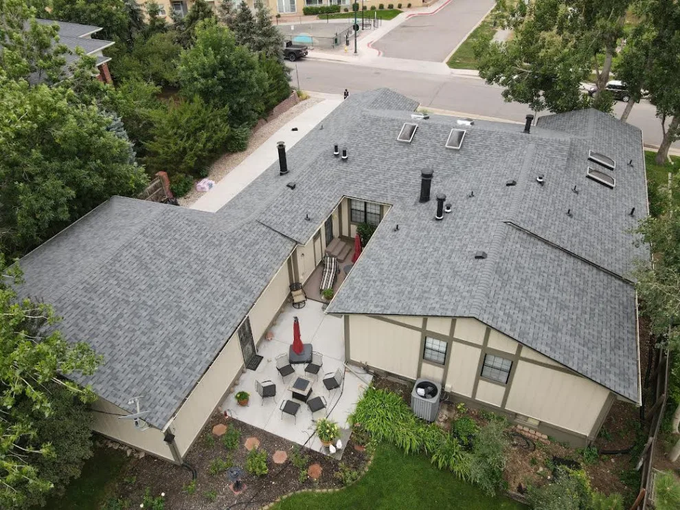 Sol Vista Roofing - Photo 12