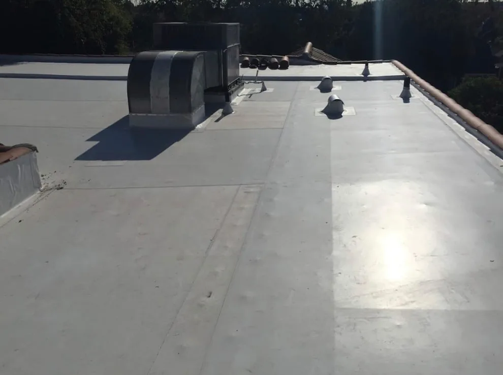 Sherman Oaks PVC Single Ply by EBA Roofing - Photo 2