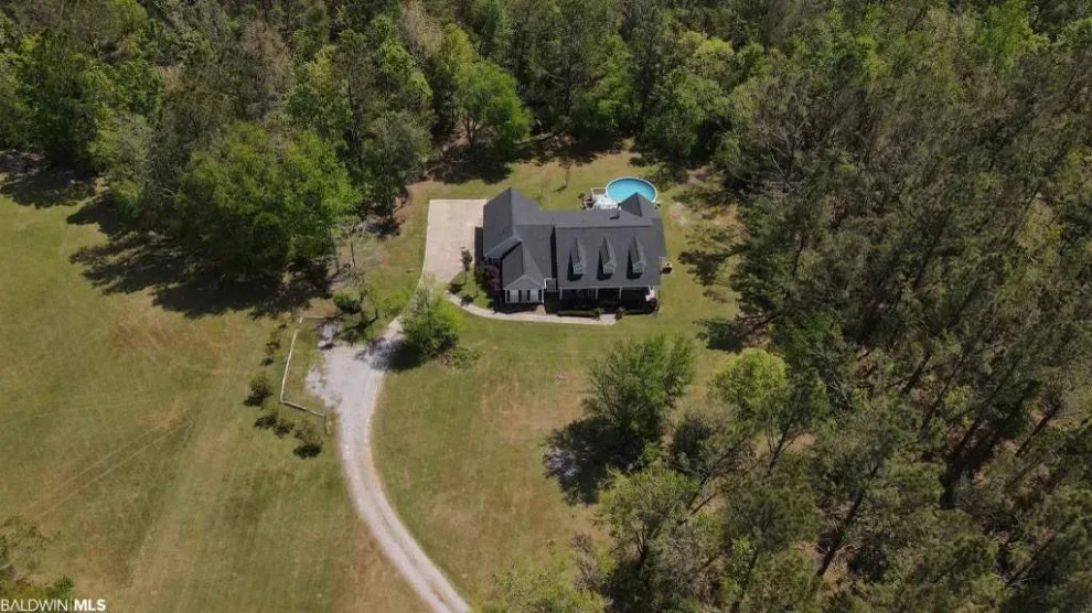 I AM Roofing LLC - Photo 9