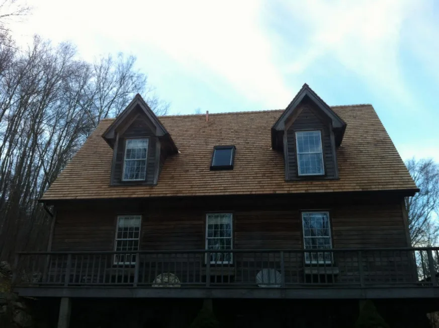 Latest Projects by Leslie Roofing - Photo 7