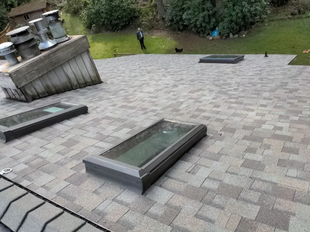 Redmond Skylit Asphalt Roofing by RoofSmart - Photo 2