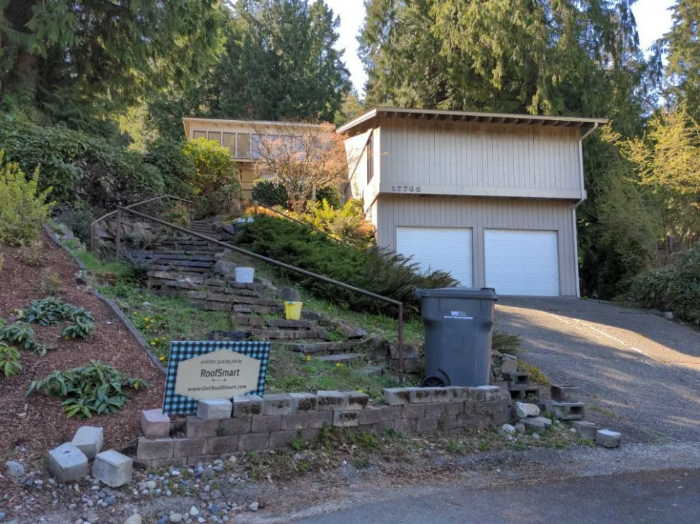 Redmond Skylit Asphalt Roofing by RoofSmart - Photo 5