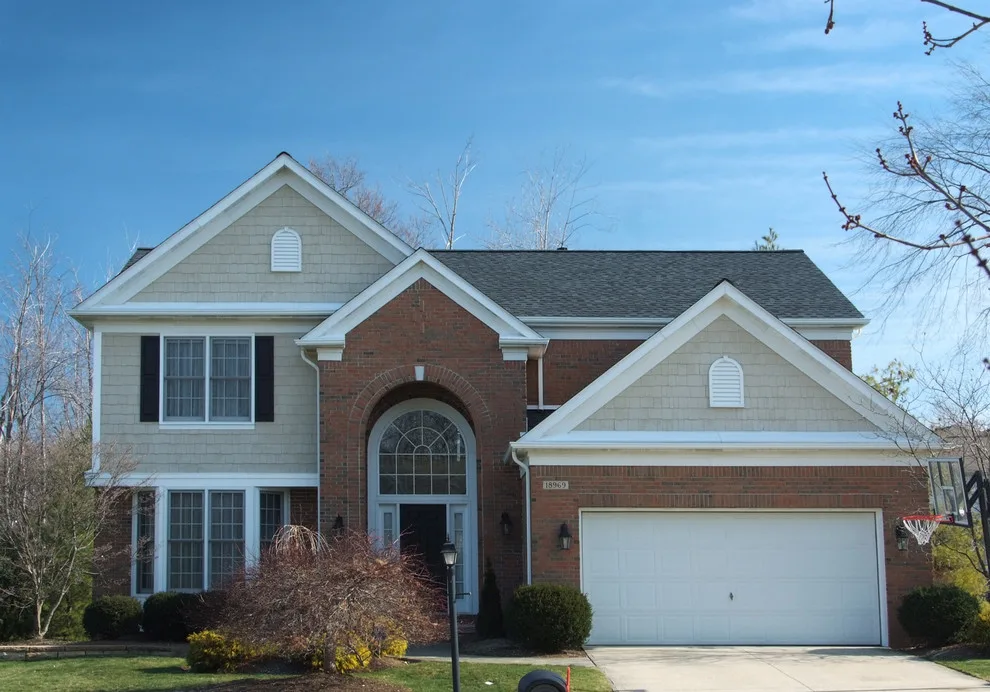 Residential Roofing Shingles by 1st Choice Roofing Company - Photo 10