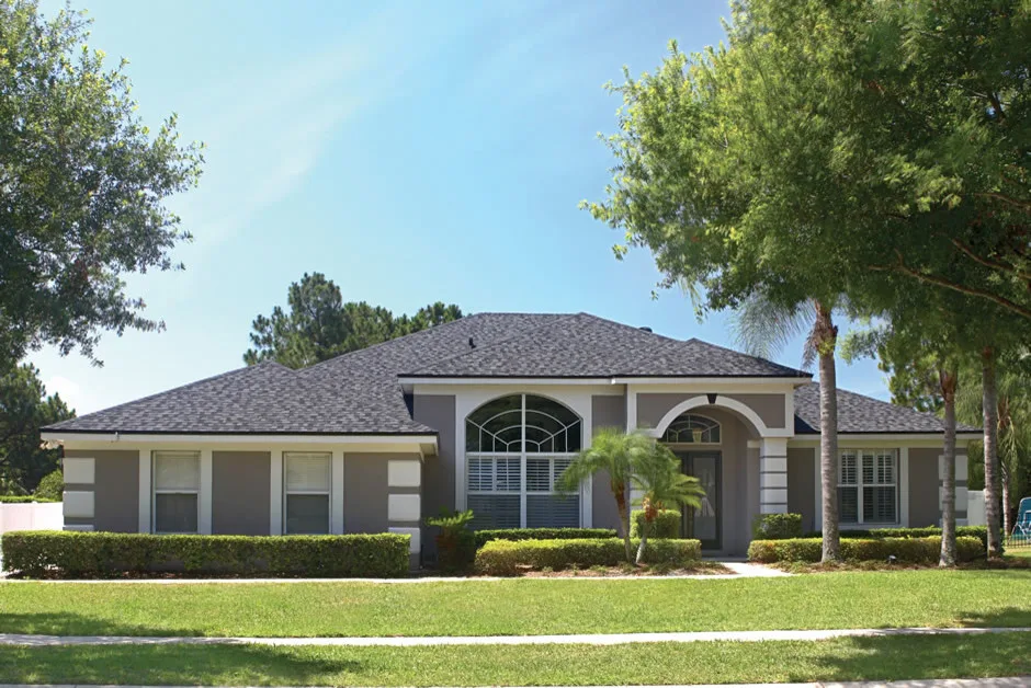 Universal Roof & Contracting - Photo 9