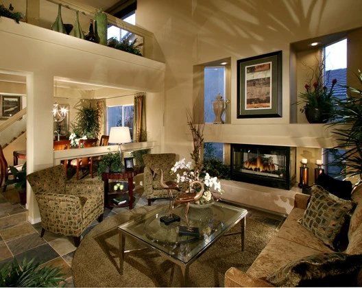 Lifelike Botanicals, Inc. - Photo 2