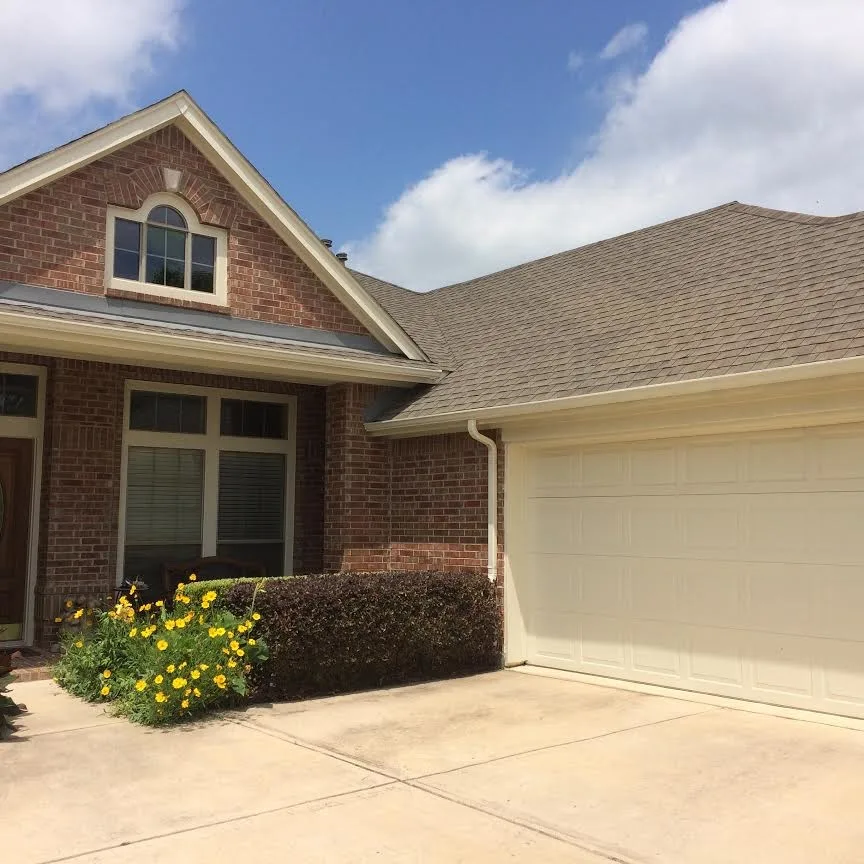 Schild Roofing - Photo 10