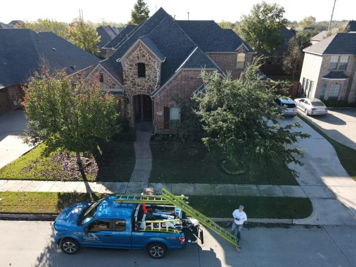 Roger The Roofer - Photo 5