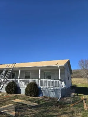 Thoroughbred Roofing - Photo 3