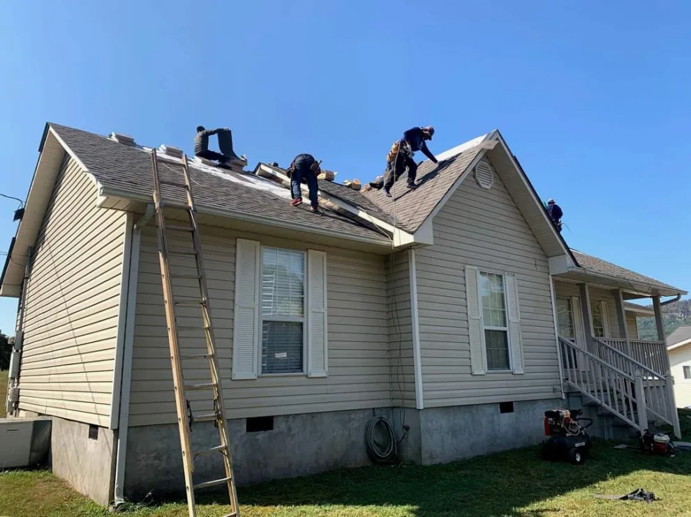 Roof Renovation by Southeast Roofing And Exteriors LLC - Photo 44