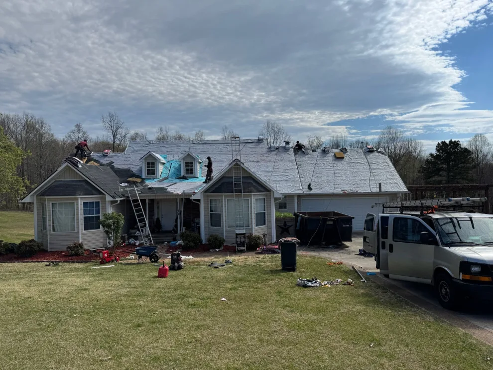 Roof Renovation by Southeast Roofing And Exteriors LLC - Photo 14