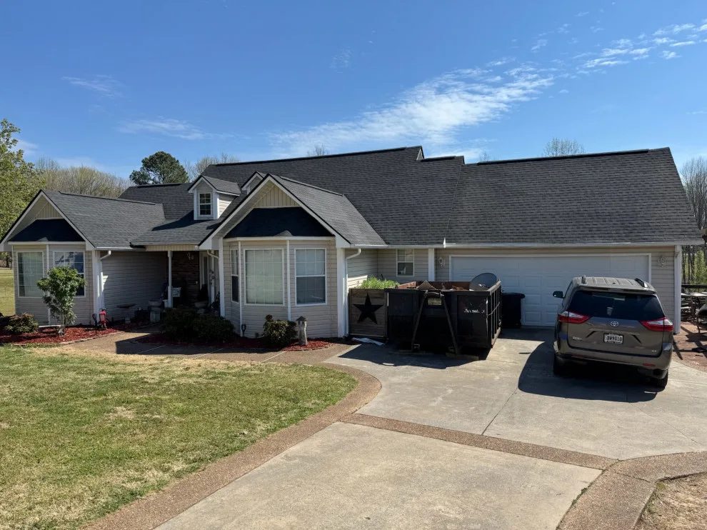 Roof Renovation by Southeast Roofing And Exteriors LLC - Photo 16