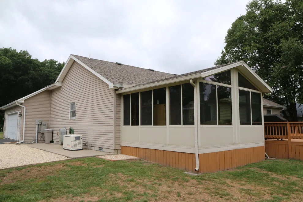 Roof Renovation Initiatives by 4 Guys And A Roof - Photo 4