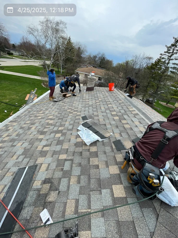 Modern Exterior Roofing - Photo 9