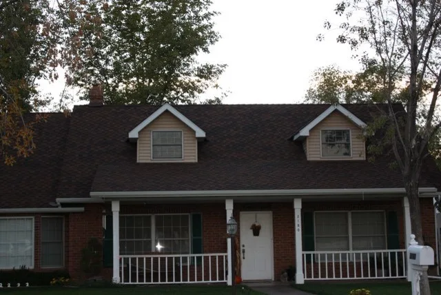 Hirschi Roofing - Photo 9