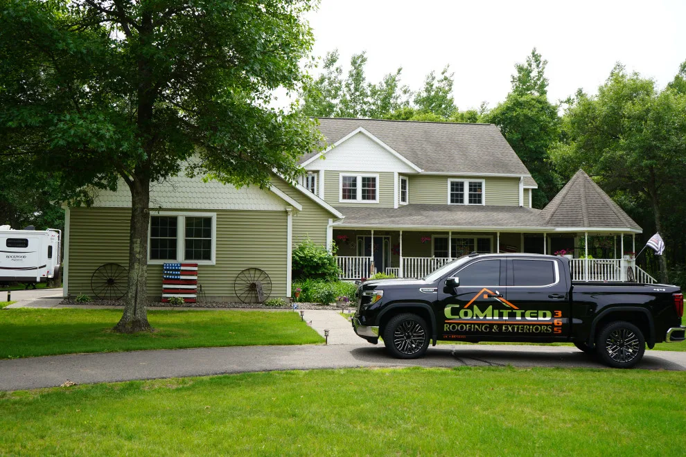 Roofing and Outdoor Projects by CoMitted 365 Roofing & Exteriors - Photo 21
