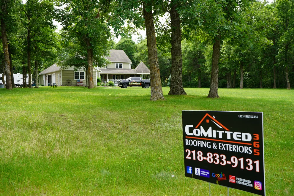 Roofing and Outdoor Projects by CoMitted 365 Roofing & Exteriors - Photo 19