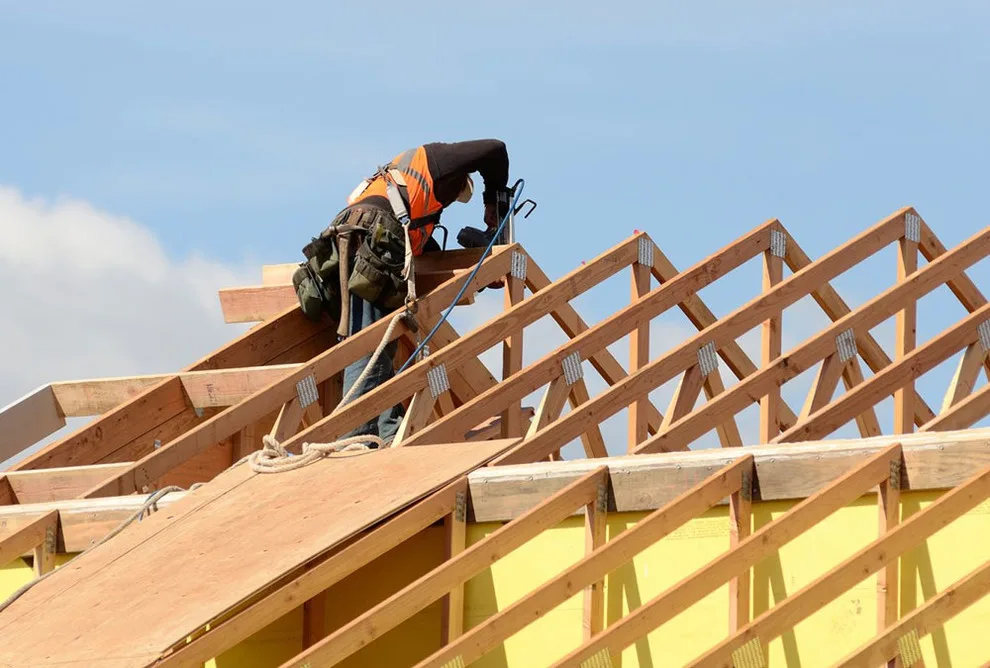 Valley Village, CA Roofing Specialists by 12 Roofing - Photo 6