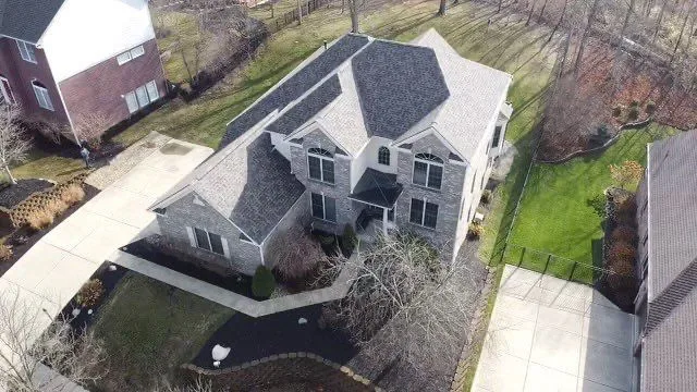 Rojas Roofing - Photo 10