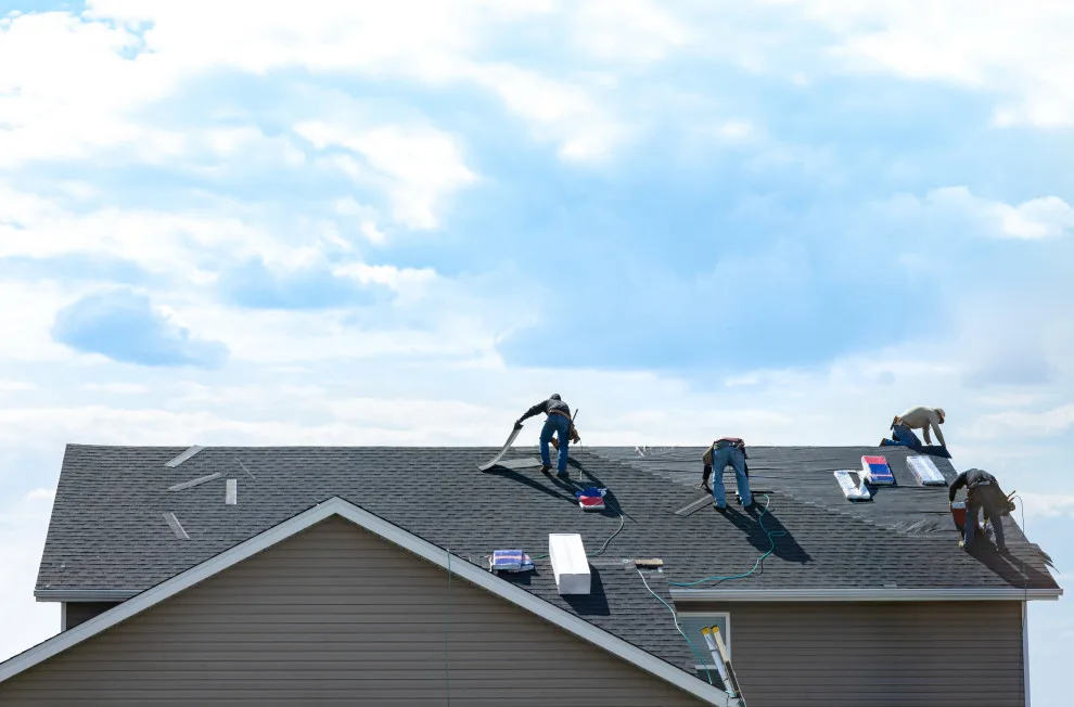 Roofing Company & Roofing Contractors TOPLINE - Photo 12