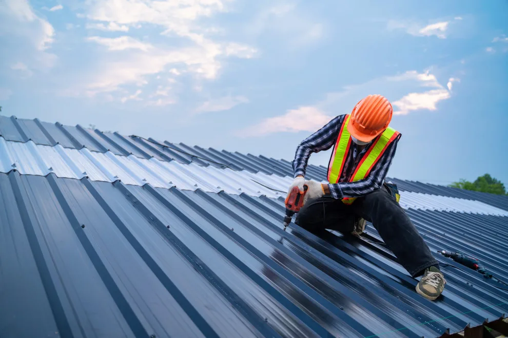Roof installation by Roofing Company & Roofing Contractors TOPLINE - Photo 3