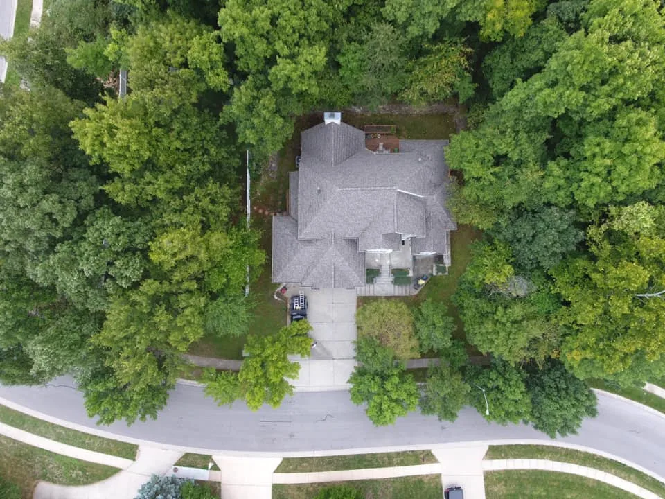 Pro Roofers LLC - Photo 3