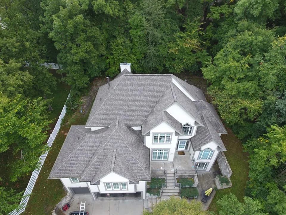 Pro Roofers LLC - Photo 5