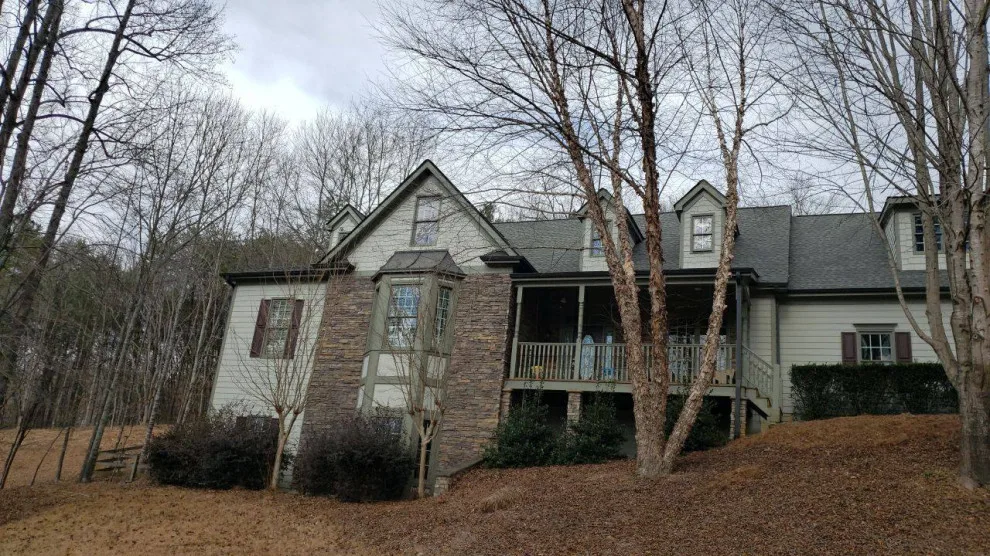 United Contracting & Roofing LLC - Photo 13