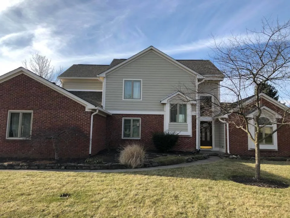Roof Masters And Exteriors LLC - Photo 2