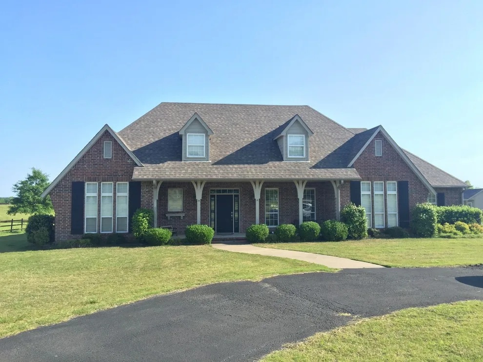 Conrad's Roofing - Photo 9