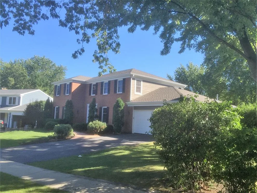 Mundelein, IL Roofing, Siding, Windows, and Gutters by A.B. Edward Enterprises, Inc. - Photo 8
