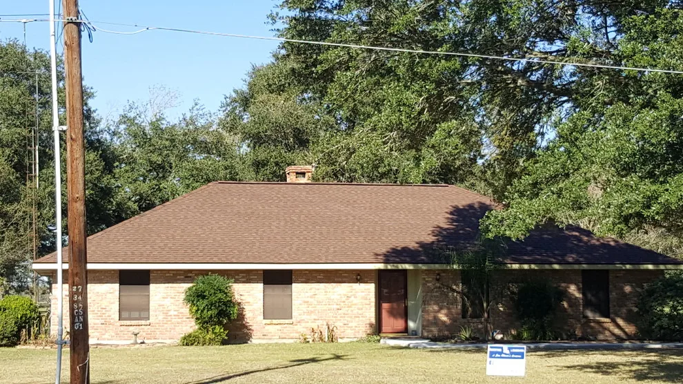 Single Level - Shingle Roof by Roofing Louisiana - Photo 2