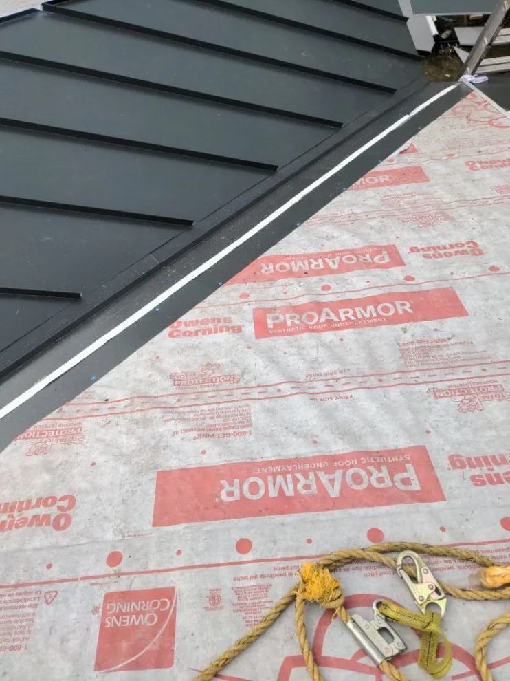 Seattle Metal Roofing by RoofSmart - Photo 2