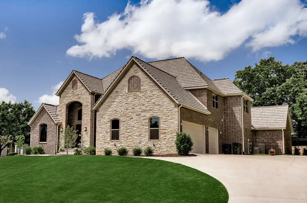 Springdale Arkansas Roof Replacement Shake by Pinnacle Roofing - Photo 9