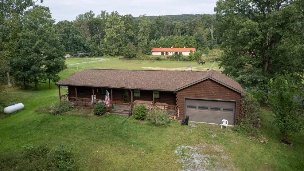 Middle Creek Roofing - Photo 13