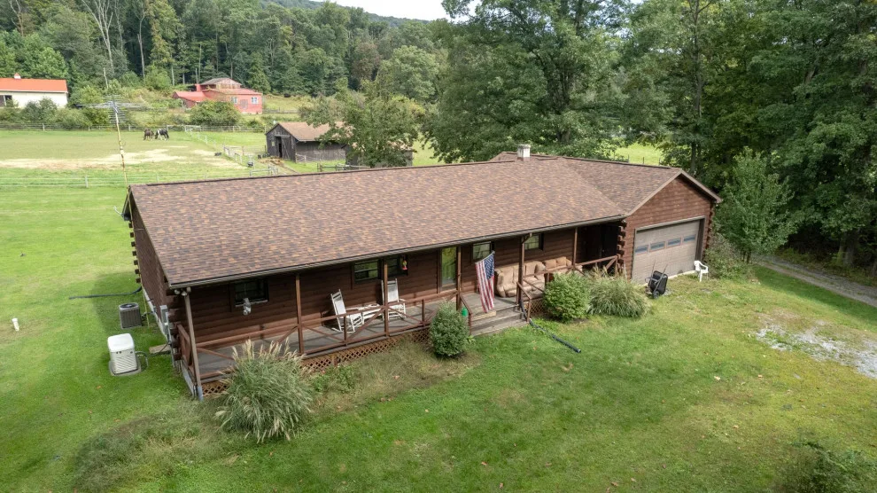 Middle Creek Roofing - Photo 5