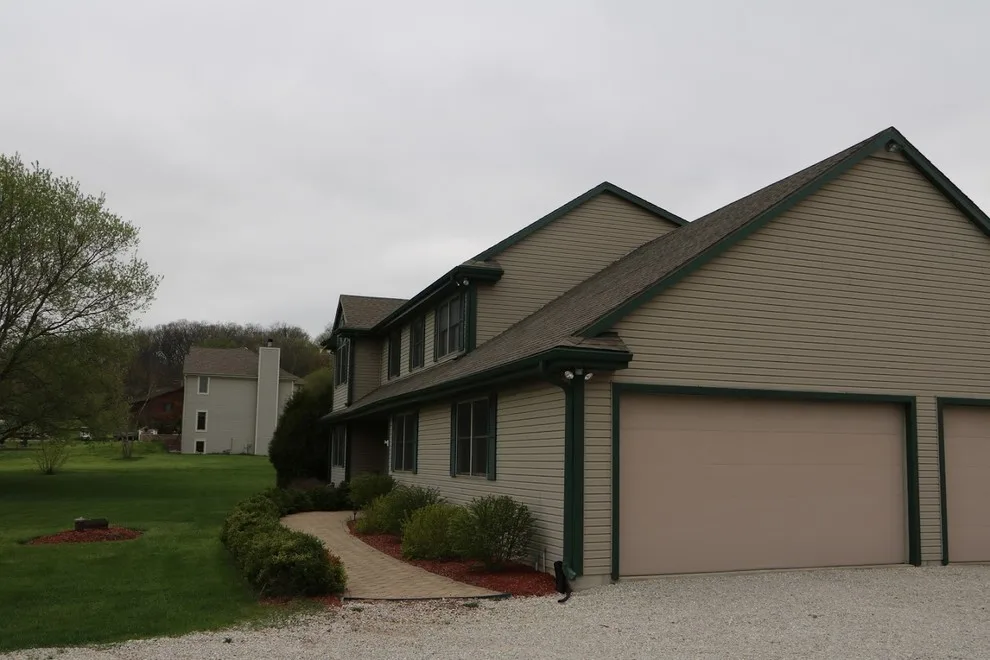 Paul Molkentin Construction And Restoration LLC - Photo 3