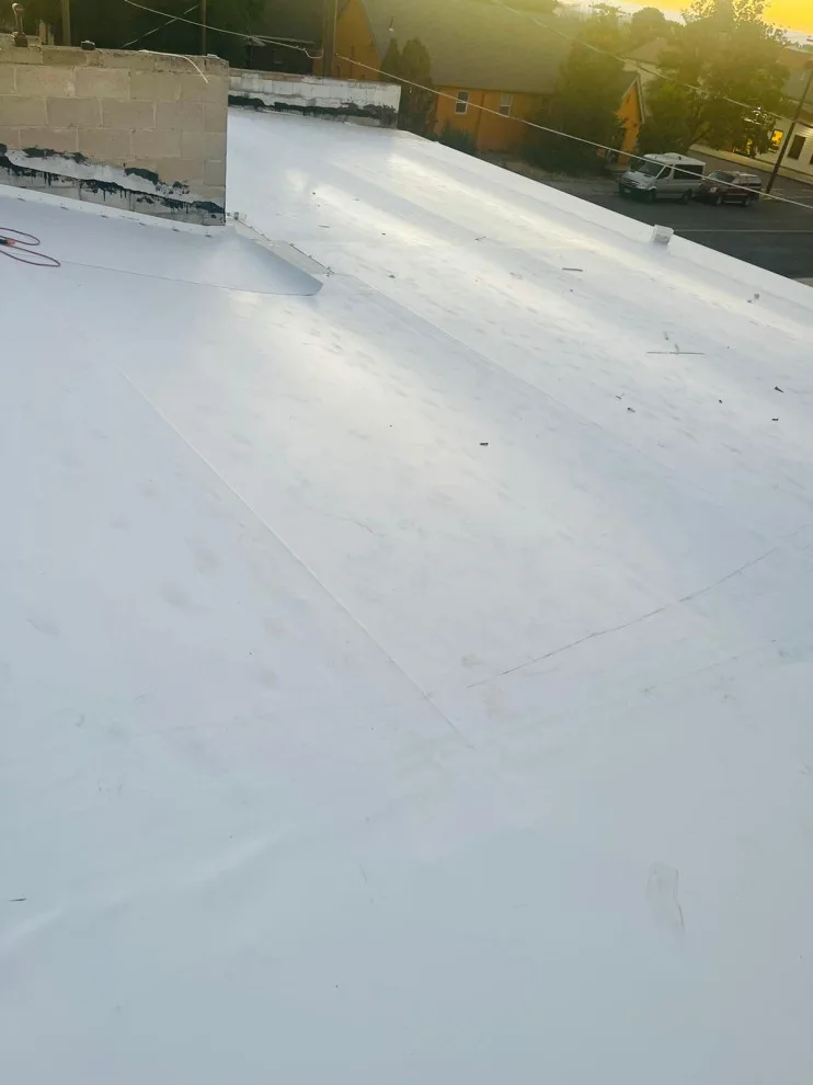Speeding Roofing LLC - Photo 3