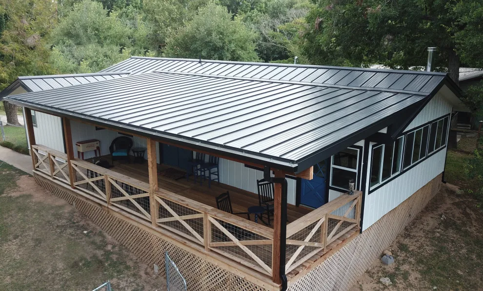 Matte Black Standing Seam at Lake Austin by Green Knight Metal Roofing - Photo 3