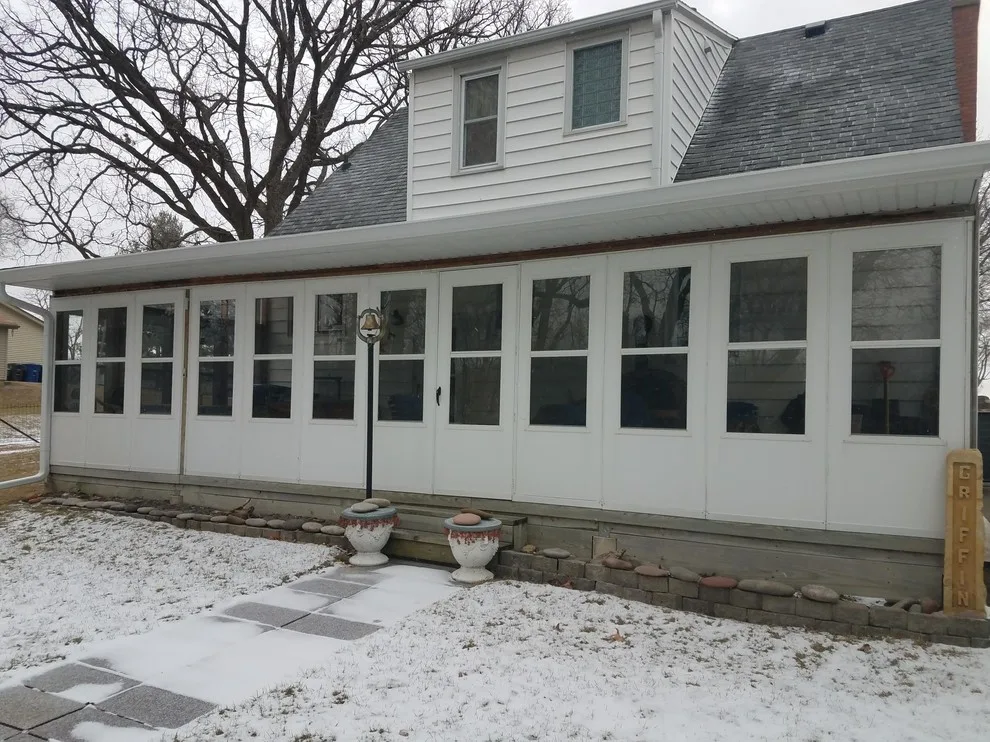 Des Moines, Iowa Sunroom Installation by Midwest Construction & Supply INC - Photo 2