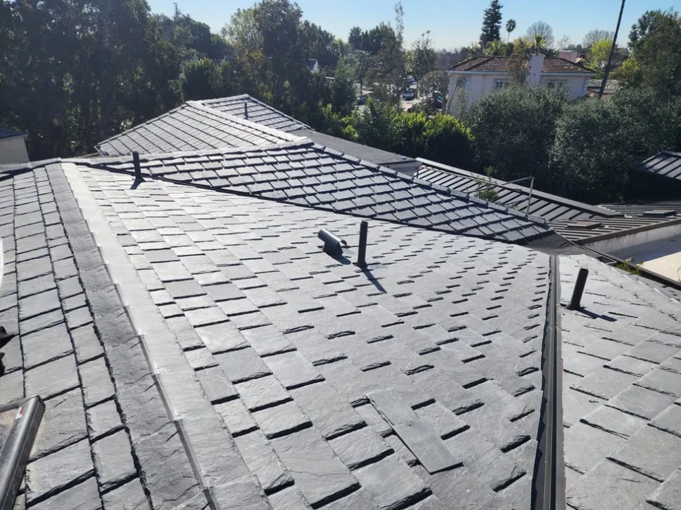 SLR Roofing - Photo 6