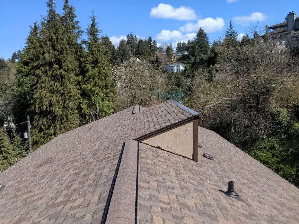 Asphalt Roofing for University Place by RoofSmart - Photo 7