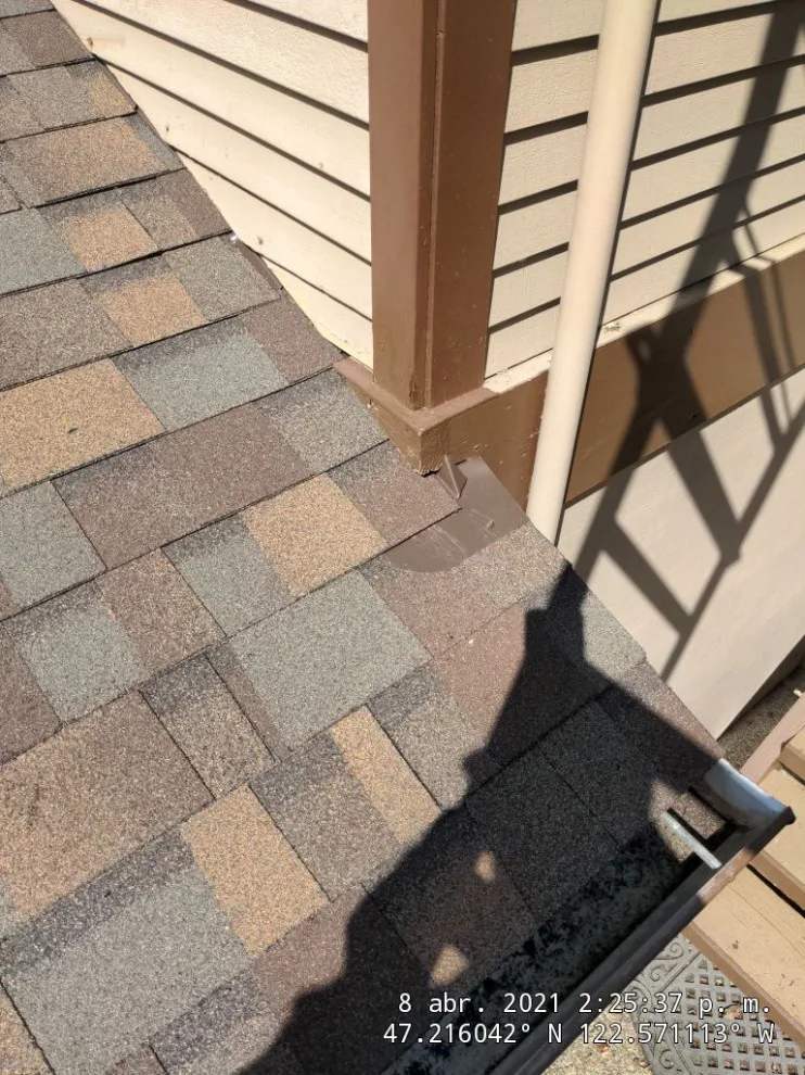 Asphalt Roofing for University Place by RoofSmart - Photo 3