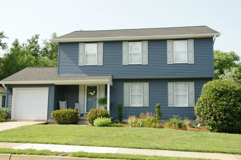 Revised Images by DryHome Roofing & Siding, Inc. - Photo 13