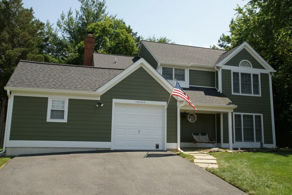 Revised Images by DryHome Roofing & Siding, Inc. - Photo 6