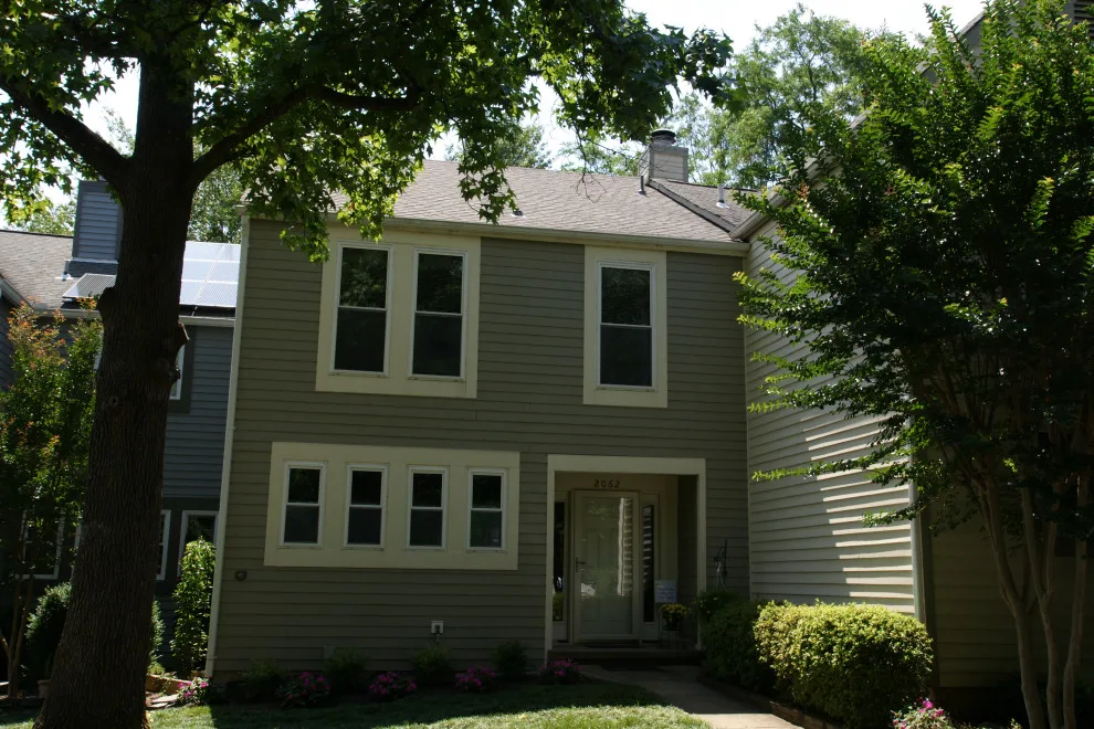 Revised Images by DryHome Roofing & Siding, Inc. - Photo 14