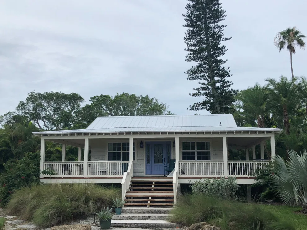 Zoller Roofing Inc. - Photo 13