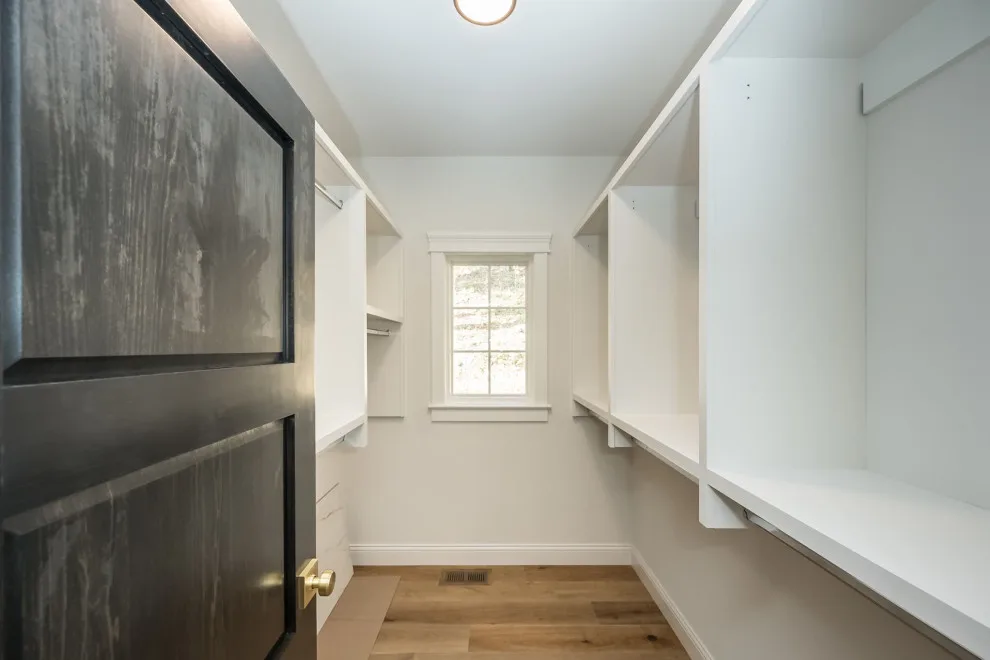 3957 Autumn Farms Avenue by Langeneckert Homes - Photo 33