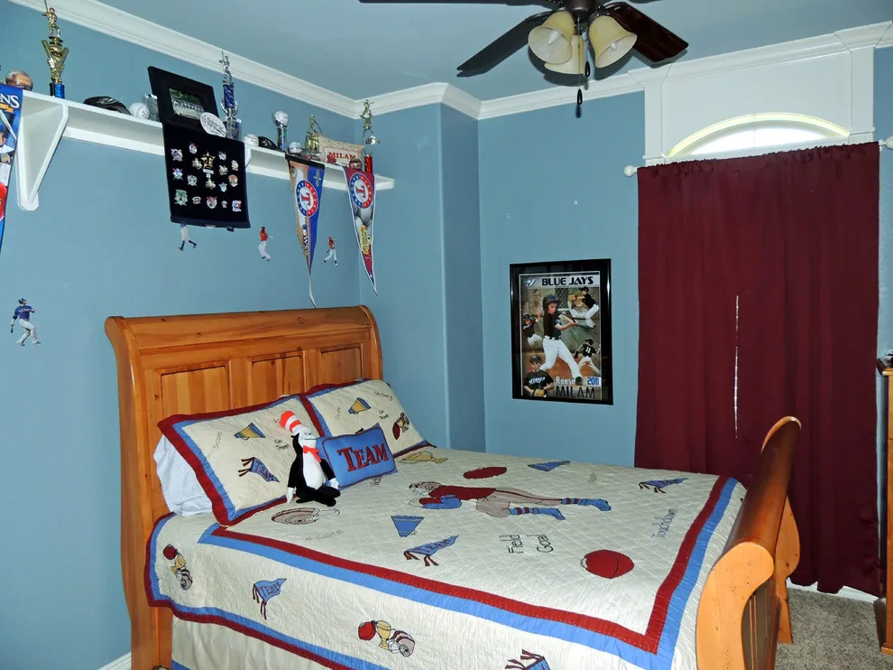 2012 tailored specification home by Anthony Builders - Photo 7