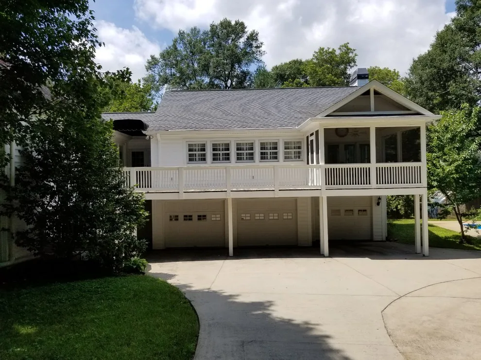 Highland Drive renovation by Majestic Builders, Inc. - Photo 2